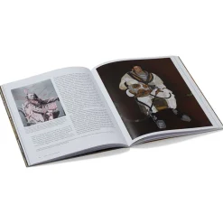 Clearance How to Read Portraits Met Publications|Art History & Reference